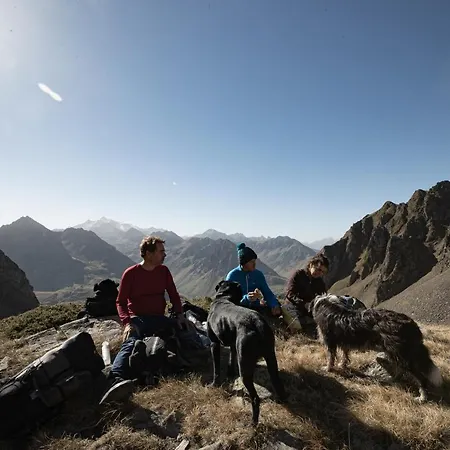 Comfortable Petit Barzun, In The Parc National Pyrenees Holiday home Bareges