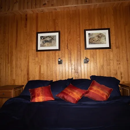 Comfortable Petit Barzun, In The Parc National Pyrenees *