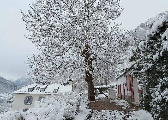 Comfortable Petit Barzun, In The Parc National Pyrenees